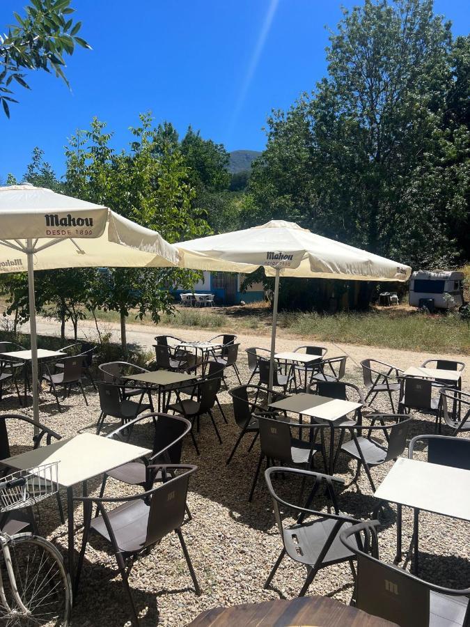 Albergue & Cafeteria Via De La Plata 헤바스 외부 사진
